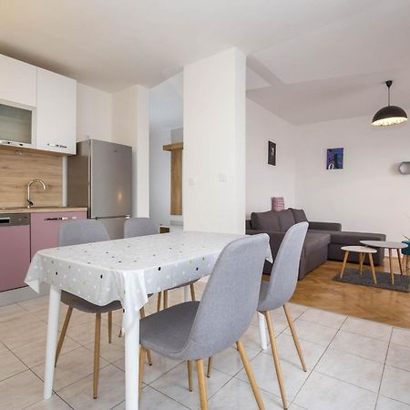 Apartman Sesna Бол Екстериор снимка