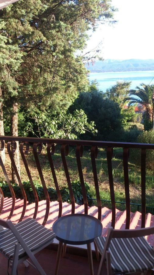 Apartman Sesna Бол Екстериор снимка
